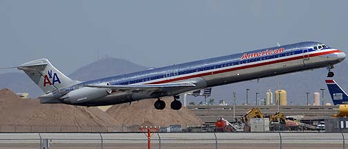 American MD-82 N474, Phoenix Sky Harbor, August 7, 2012